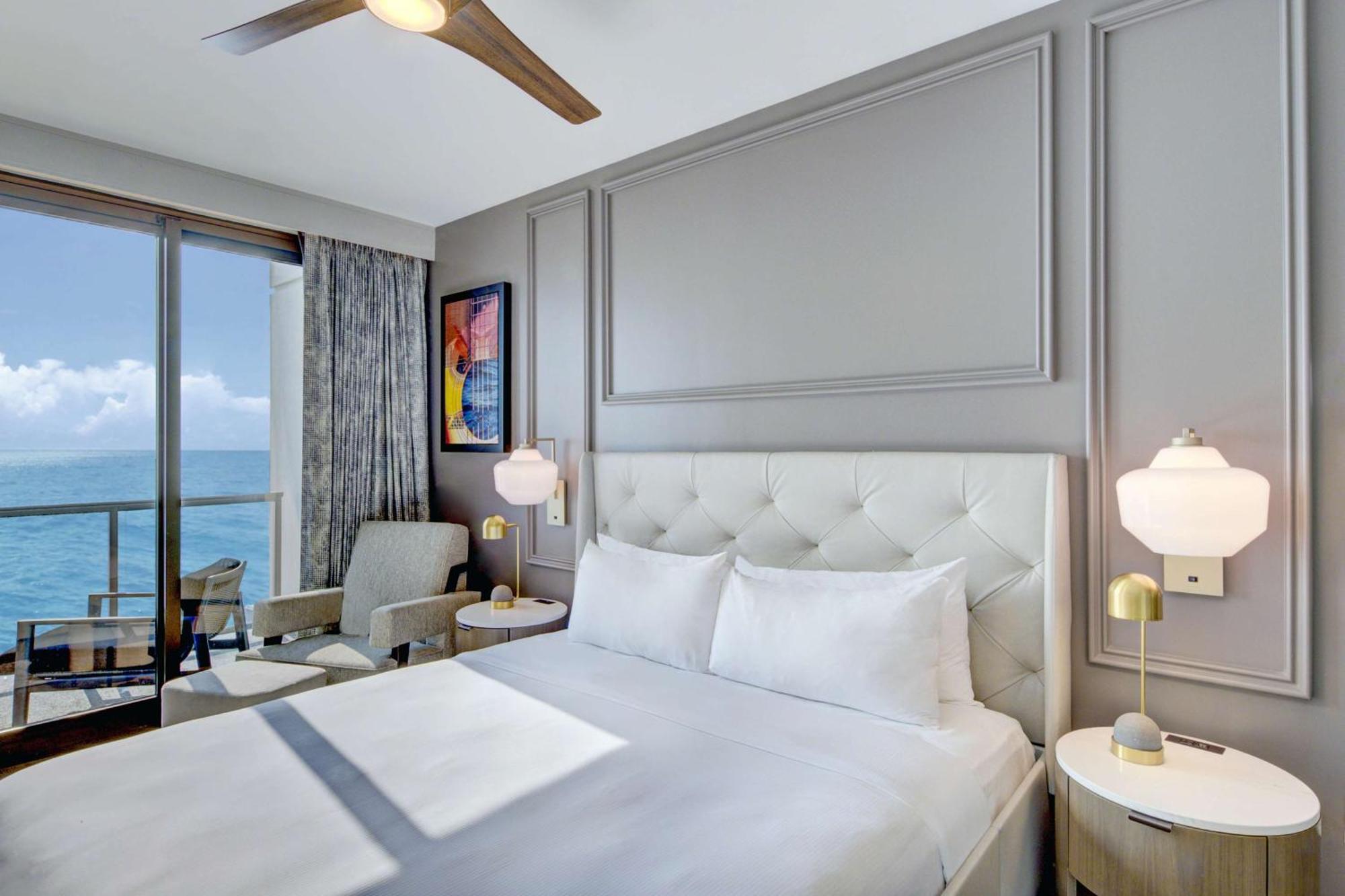 Embassy Suites By Hilton Virginia Beach Oceanfront Resort ภายนอก รูปภาพ