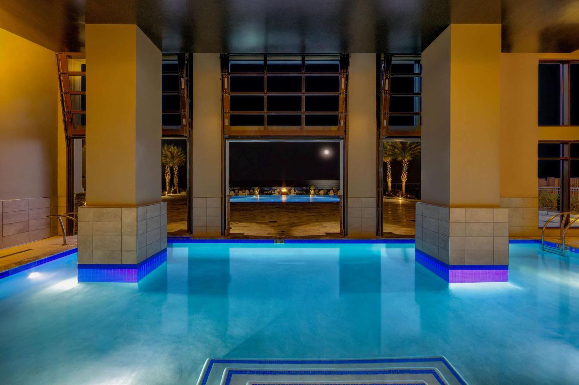 Embassy Suites By Hilton Virginia Beach Oceanfront Resort ภายนอก รูปภาพ