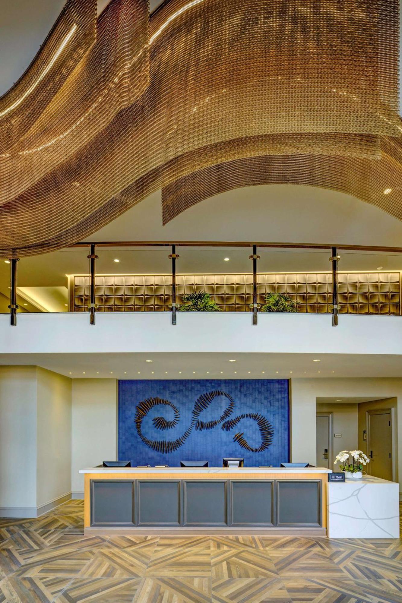 Embassy Suites By Hilton Virginia Beach Oceanfront Resort ภายนอก รูปภาพ